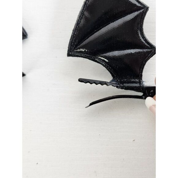 Bat wings Hair Clips, NEW - Picture 2 of 4